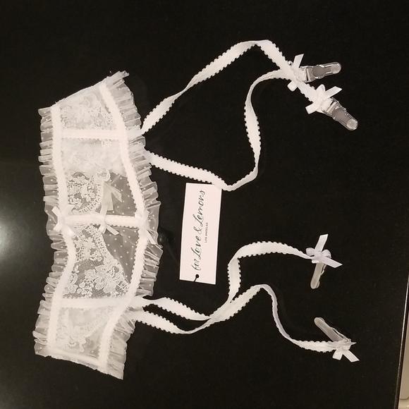 💕FOR LOVE & LEMONS💕 Love Story Garter Belt ~ White Lace *FLAWED No String Tie* - Picture 8 of 15